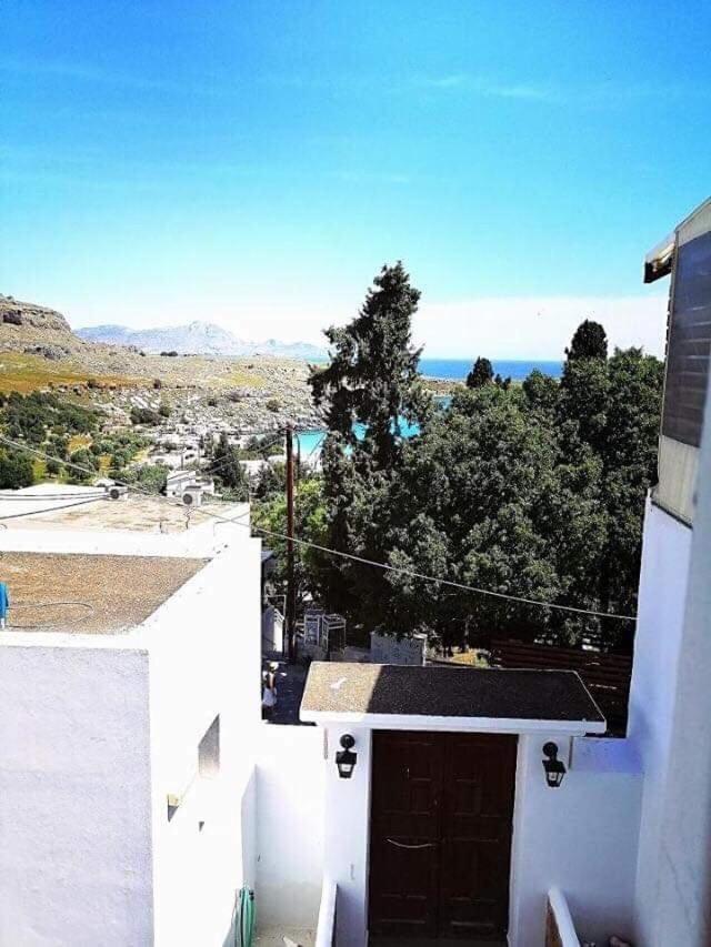 Blue Eye Studios Lindos  Luaran gambar